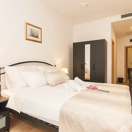 Apartmán Cafe Royal *